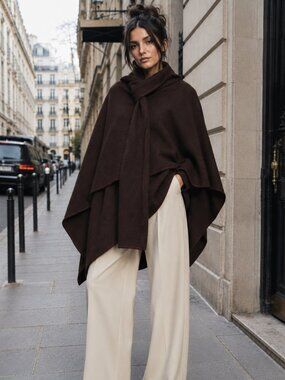 ZARA KNIT CAPE WITH CONTRASTING THREAD SCARF